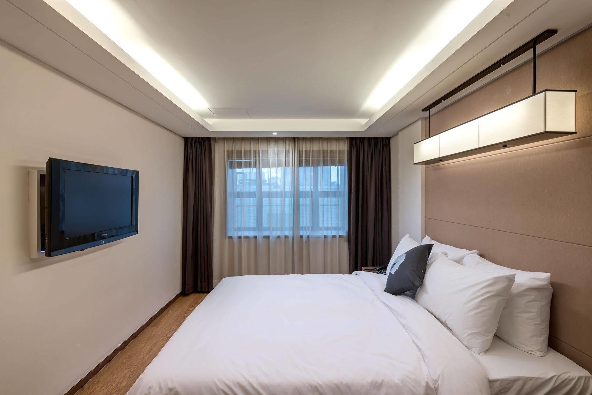 Hotel The Designers Yeouido Szöul Kültér fotó