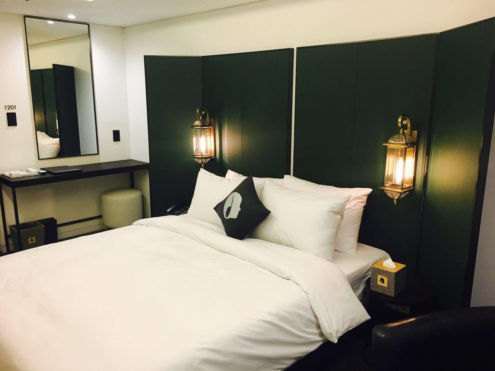 Hotel The Designers Yeouido Szöul Kültér fotó